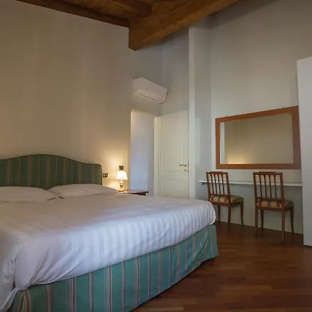 Golf Bogliaco Aparthotel 4*